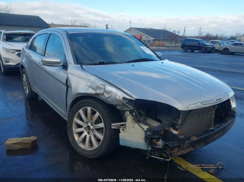 CHRYSLER 200 TOURING