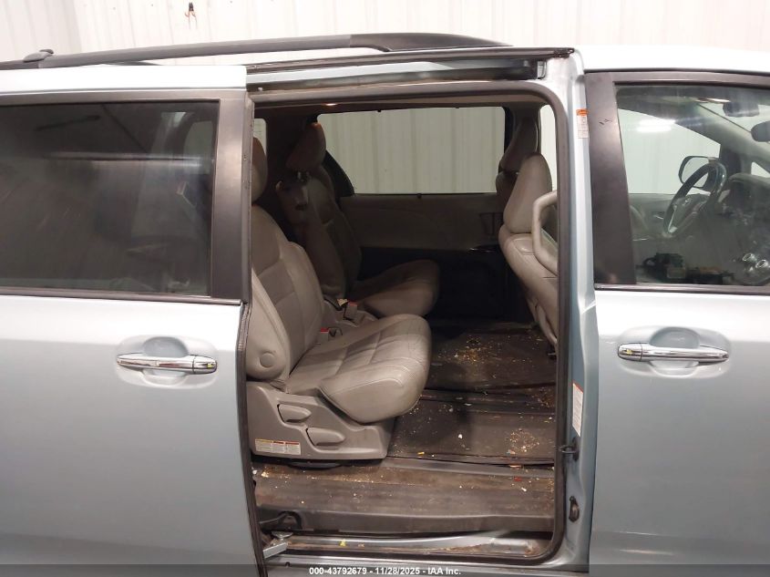 2015 Toyota Sienna Xle Premium 8 Passenger VIN: 5TDYK3DC8FS539197 Lot: 43792679