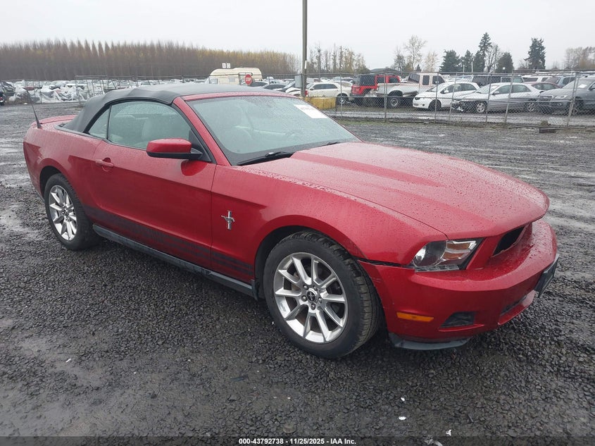 FORD MUSTANG V6/V6 PREMIUM