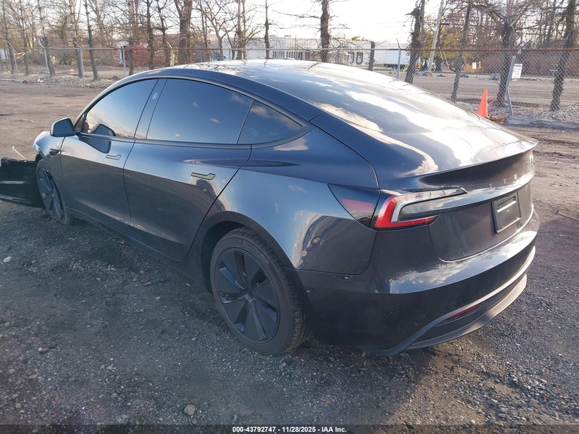 5YJ3E1EA1SF072318 2025 TESLA MODEL 3 photo no. 3