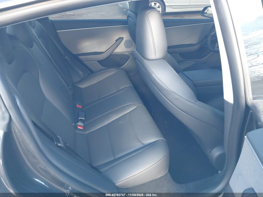 2025 Tesla Model 3 Long Range Rear-Wheel Drive/Standard Rear-Wheel Drive VIN: 5YJ3E1EA1SF072318 Lot: 43792747