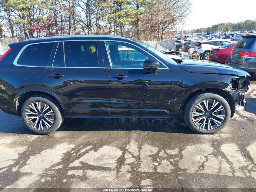 2022 Volvo Xc90 T5 Momentum 7 Passenger VIN: YV4102PK9N1868570 Lot: 43792762