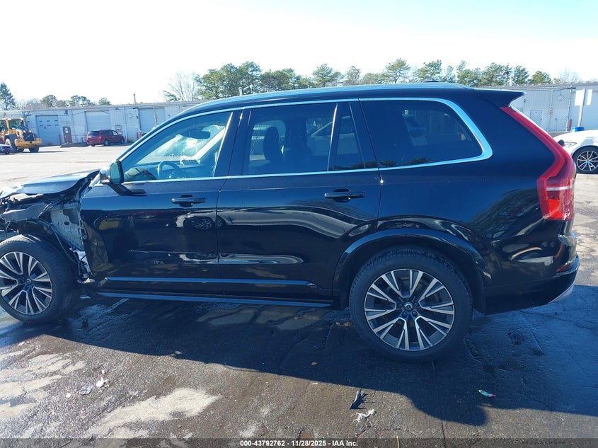 2022 Volvo Xc90 T5 Momentum 7 Passenger VIN: YV4102PK9N1868570 Lot: 43792762