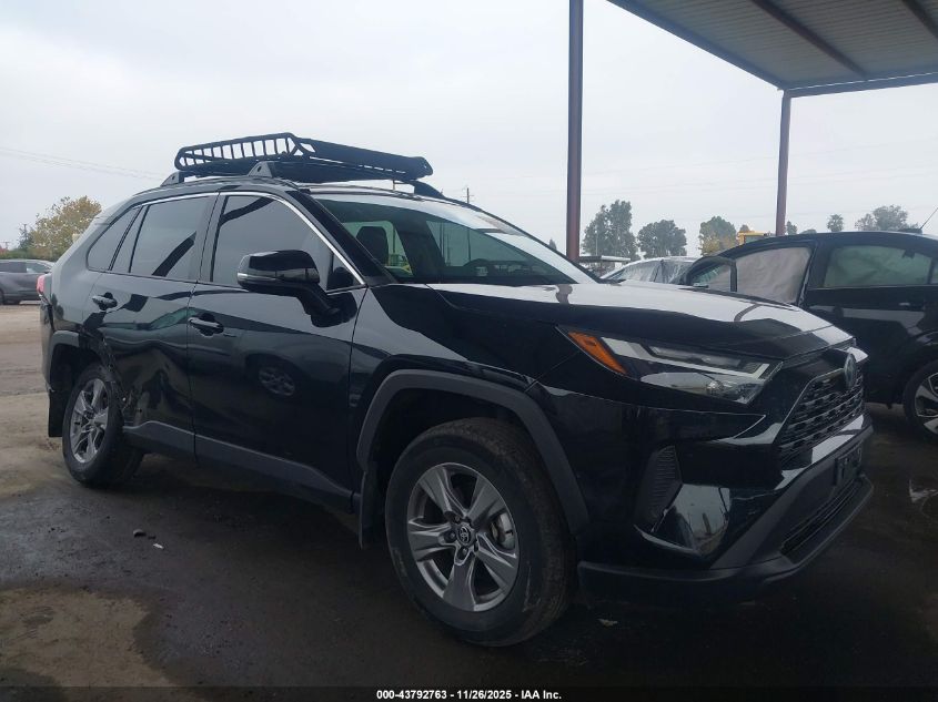 TOYOTA RAV4 HYBRID XLE