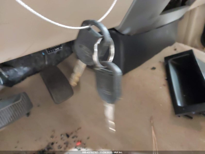 2004 Ford F-150 Fx4/Lariat/Xl/Xlt VIN: 1FTPX14554NC37937 Lot: 43792782