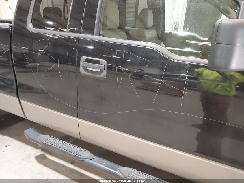 2004 Ford F-150 Fx4/Lariat/Xl/Xlt VIN: 1FTPX14554NC37937 Lot: 43792782