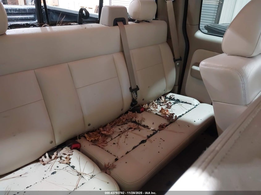 2004 Ford F-150 Fx4/Lariat/Xl/Xlt VIN: 1FTPX14554NC37937 Lot: 43792782