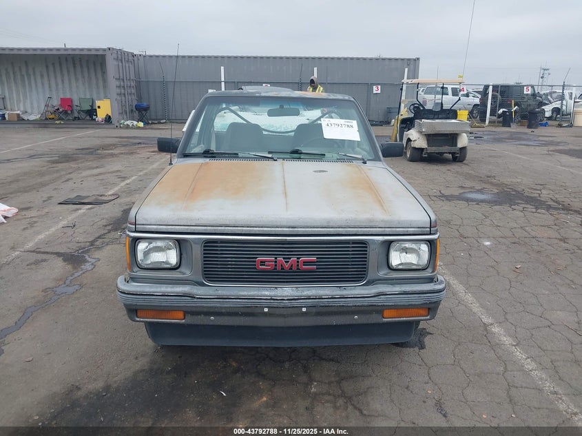 1992 GMC Sonoma VIN: 1GTCS14Z9N8502245 Lot: 43792788