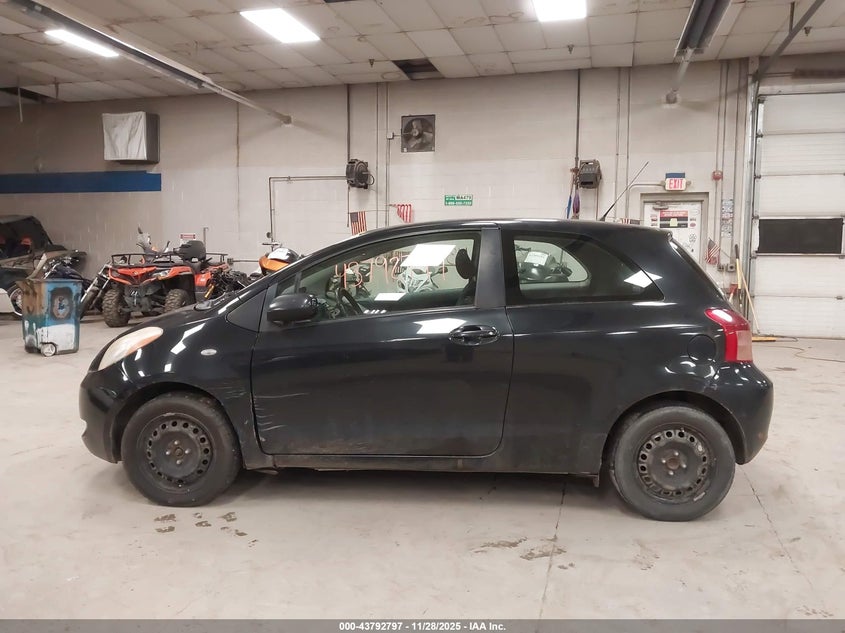2008 Toyota Yaris VIN: JTDJT923585182414 Lot: 43792797