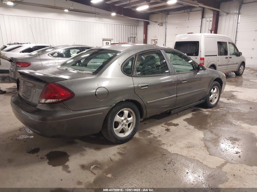 1FAFP53205A294880 2005 FORD TAURUS photo no. 4