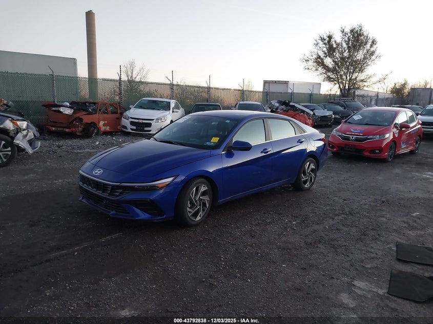 2025 Hyundai Elantra Limited