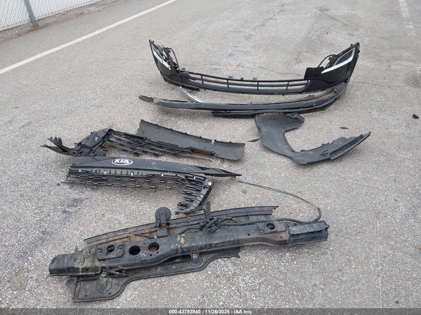 2020 Kia Sedona Ex VIN: KNDMB5C10L6609328 Lot: 43792840