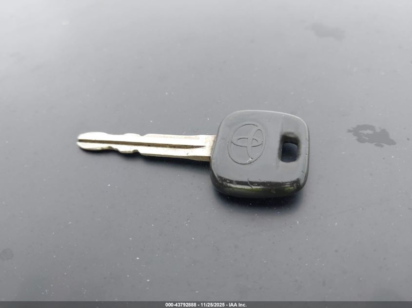 2005 Toyota Rav4 VIN: JTEHD20V156041526 Lot: 43792888