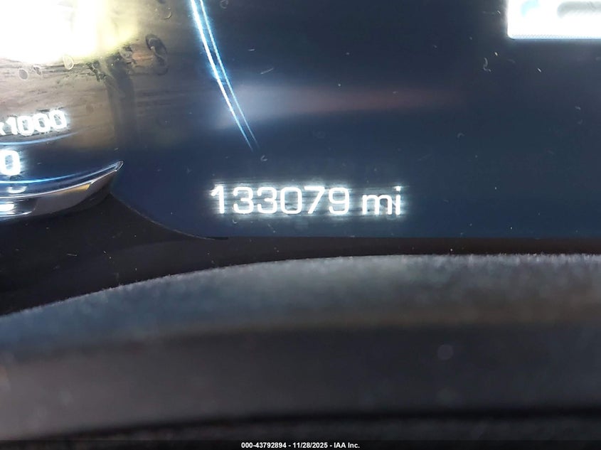 2017 Cadillac Escalade Standard VIN: 1GYS3AKJ6HR374819 Lot: 43792894