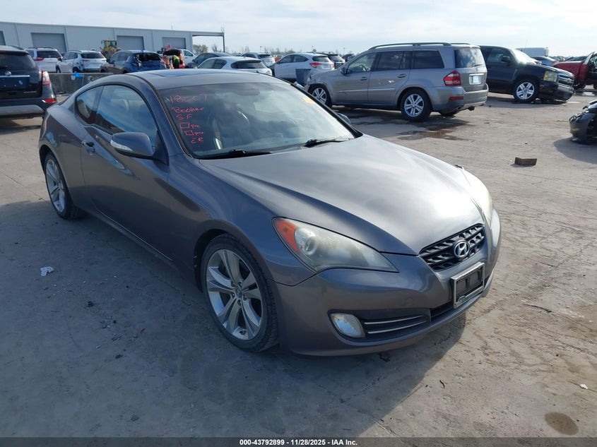 HYUNDAI GENESIS 3.8 GRAND TOURING