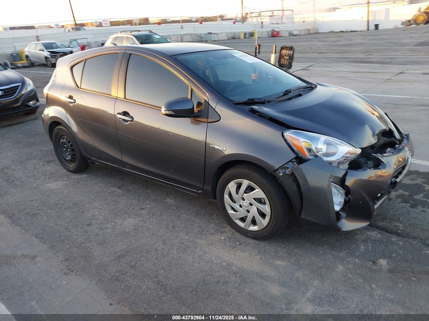 TOYOTA PRIUS C TWO