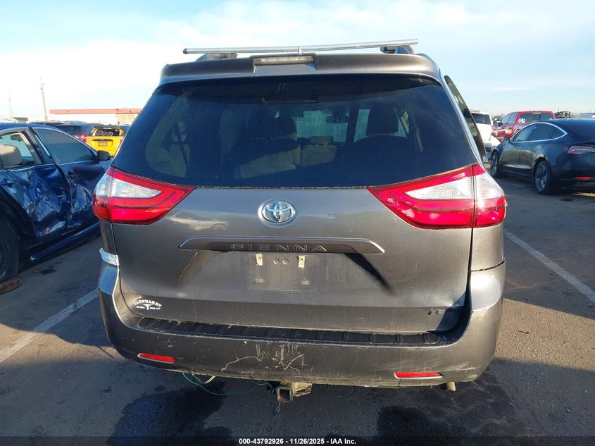 2019 Toyota Sienna Le 8 Passenger VIN: 5TDKZ3DC5KS977817 Lot: 43792926
