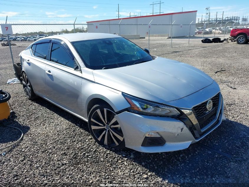 NISSAN ALTIMA SR FWD