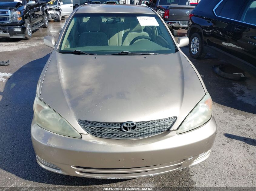 2002 Toyota Camry Le VIN: 4T1BE32K42U032838 Lot: 43792962