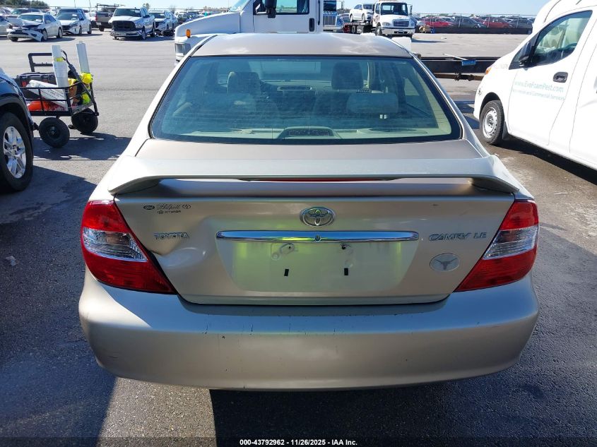 2002 Toyota Camry Le VIN: 4T1BE32K42U032838 Lot: 43792962