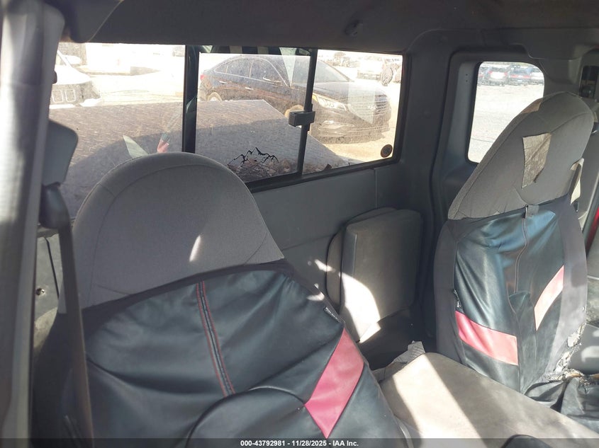 2002 Ford Ranger Edge/Xlt VIN: 1FTZR45E22TA24472 Lot: 43792981