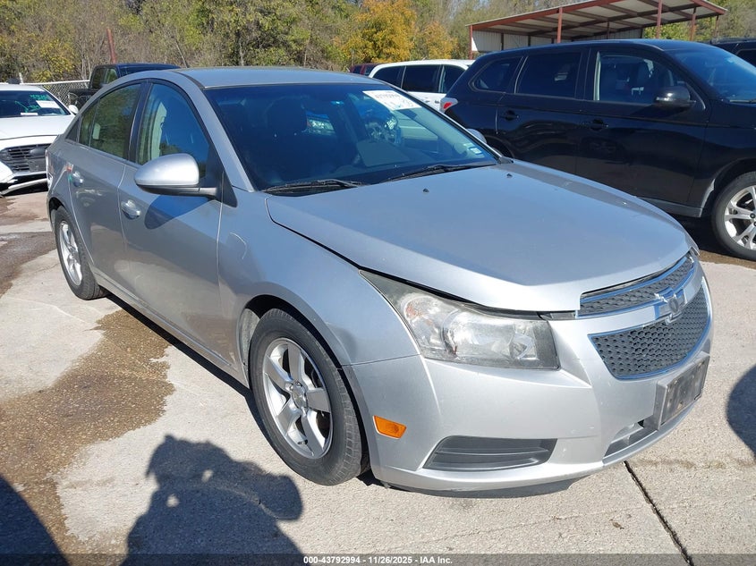 CHEVROLET CRUZE 1LT AUTO