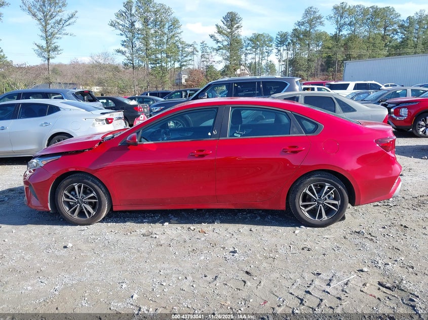 2024 Kia Forte Lxs VIN: 3KPF24AD0RE747857 Lot: 43793041