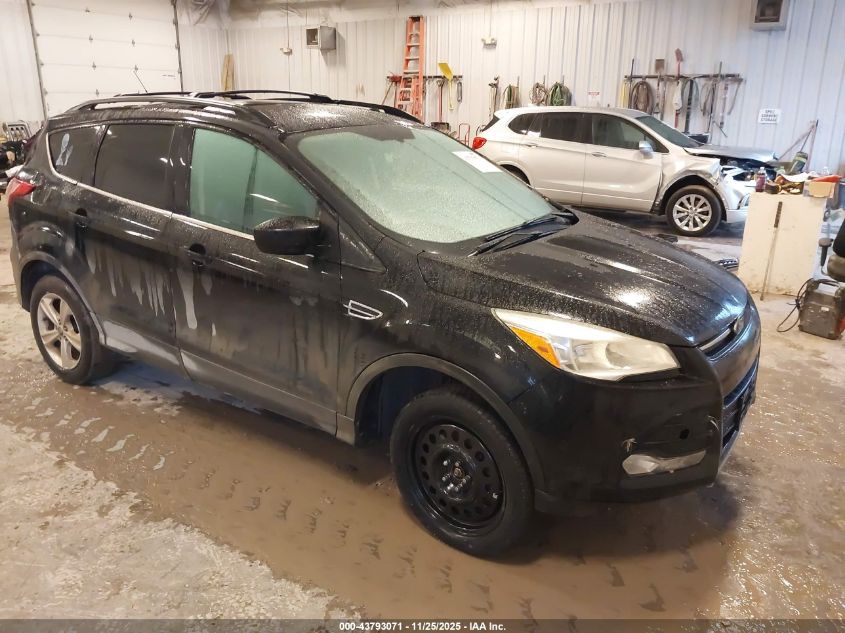 FORD ESCAPE SE