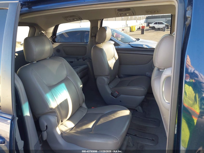 2004 Toyota Sienna Le VIN: 5TDZA23C54S046111 Lot: 43793099