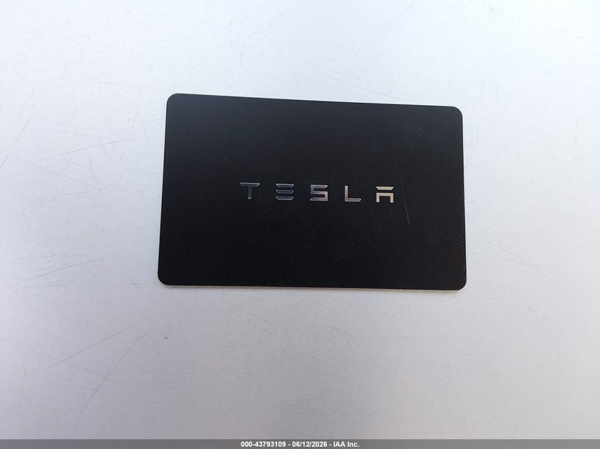 2024 Tesla Cybertruck VIN: 7G2CEHEE9RA000363 Lot: 43793109