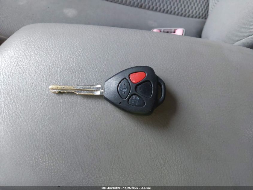 2006 Toyota Rav4 Limited VIN: JTMZD31V465015555 Lot: 43793120