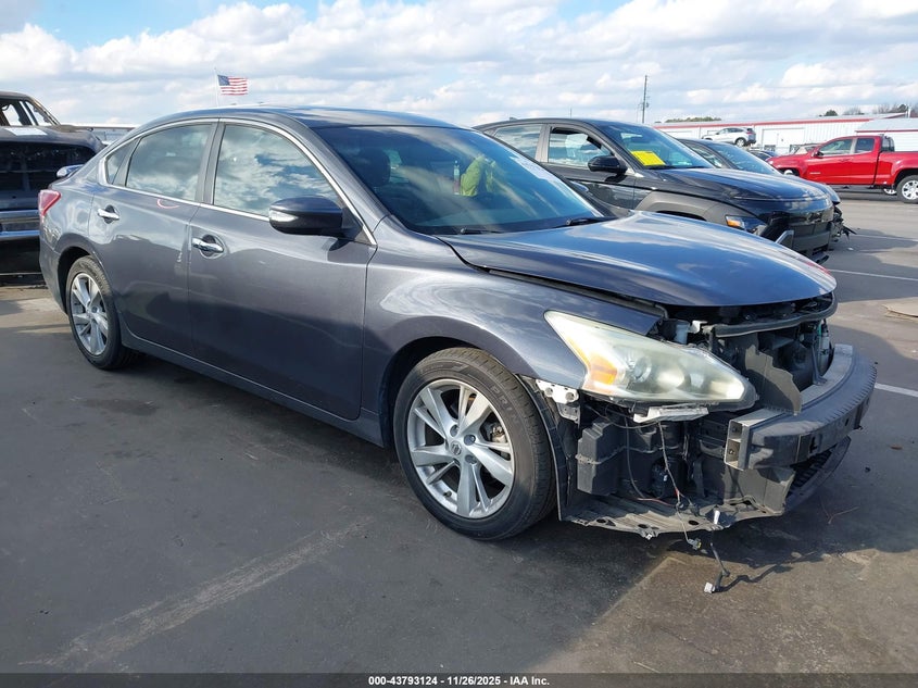 NISSAN ALTIMA 2.5 SV