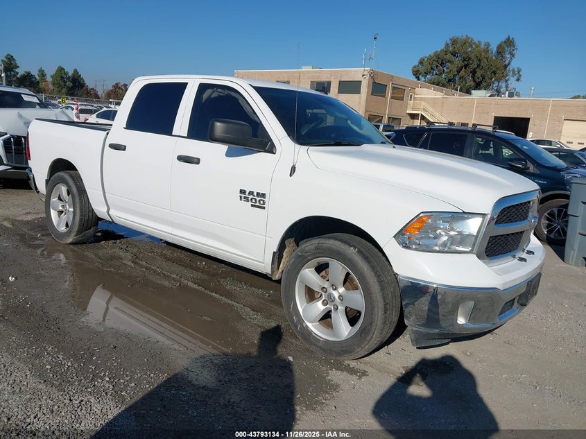 RAM 1500 TRADESMAN 4X2 5 7 BOX