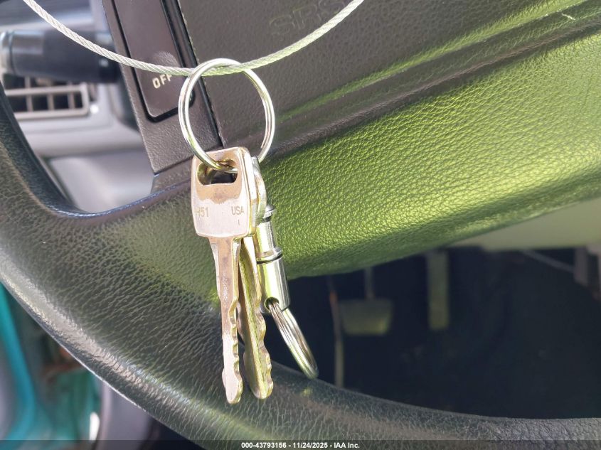 1993 Ford Mustang Lx VIN: 1FACP41M4PF182204 Lot: 43793156