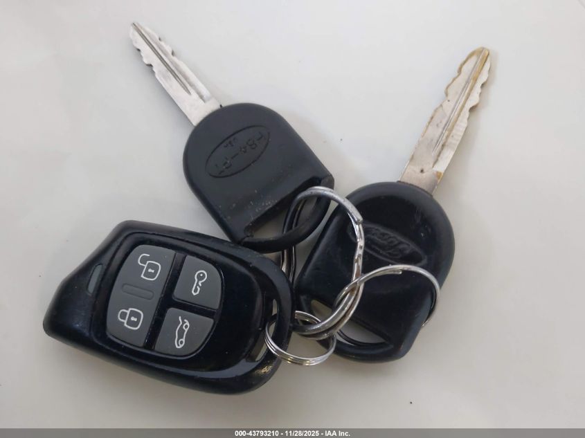 2010 Ford Focus Sel VIN: 1FAHP3HNXAW195254 Lot: 43793210