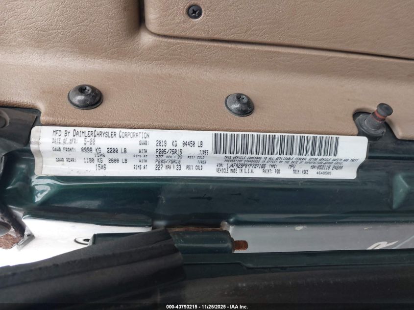 2000 Jeep Wrangler Se VIN: 1J4FA29P0YP797186 Lot: 43793215