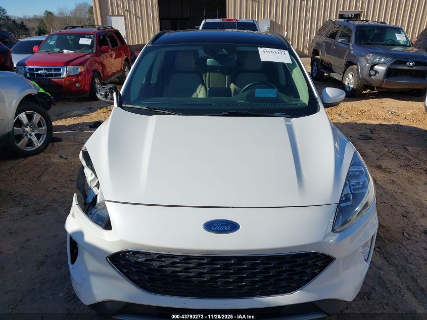 2020 Ford Escape Titanium VIN: 1FMCU9J94LUA99000 Lot: 43793273