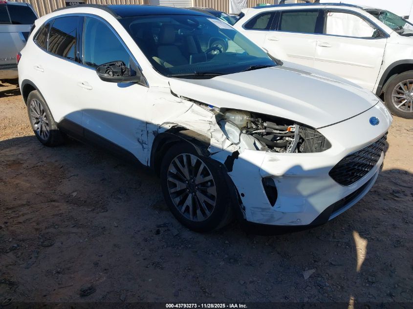 FORD ESCAPE TITANIUM