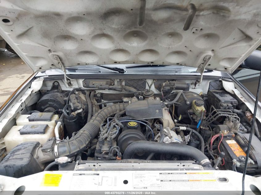 2001 Mazda B2300 Se/Sx VIN: 4F4YR12C31TM04374 Lot: 43793278