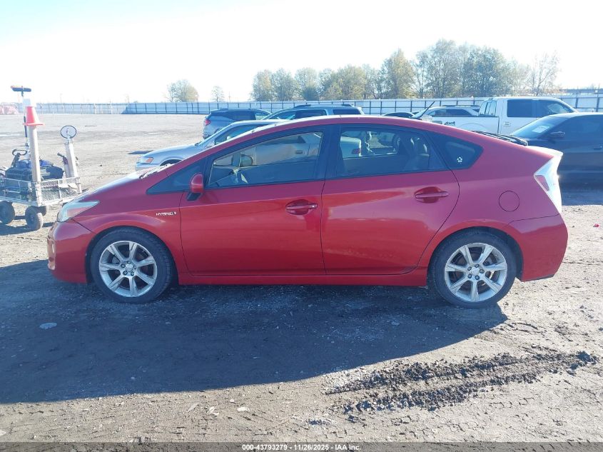 2014 Toyota Prius Three VIN: JTDKN3DU8E1827724 Lot: 43793279