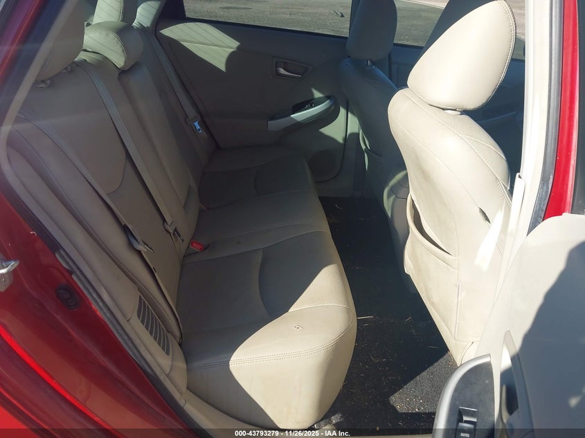 2014 Toyota Prius Three VIN: JTDKN3DU8E1827724 Lot: 43793279