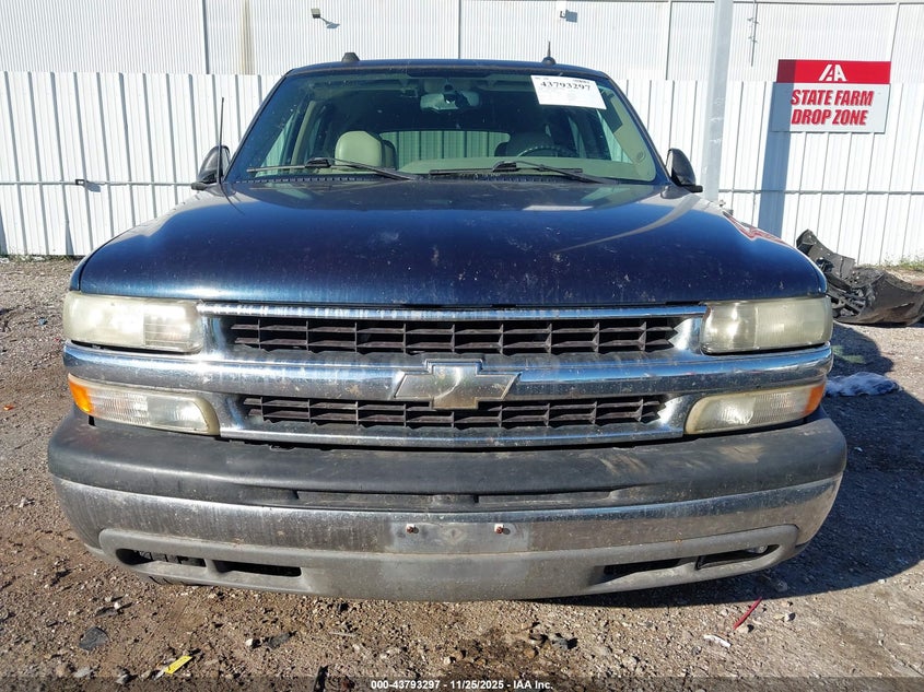 2004 Chevrolet Tahoe Lt VIN: 1GNEC13Z24R191877 Lot: 43793297