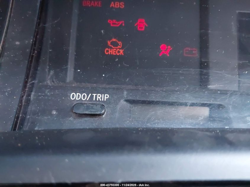 2001 Toyota Avalon Xls VIN: 4T1BF28B61U181068 Lot: 43793300