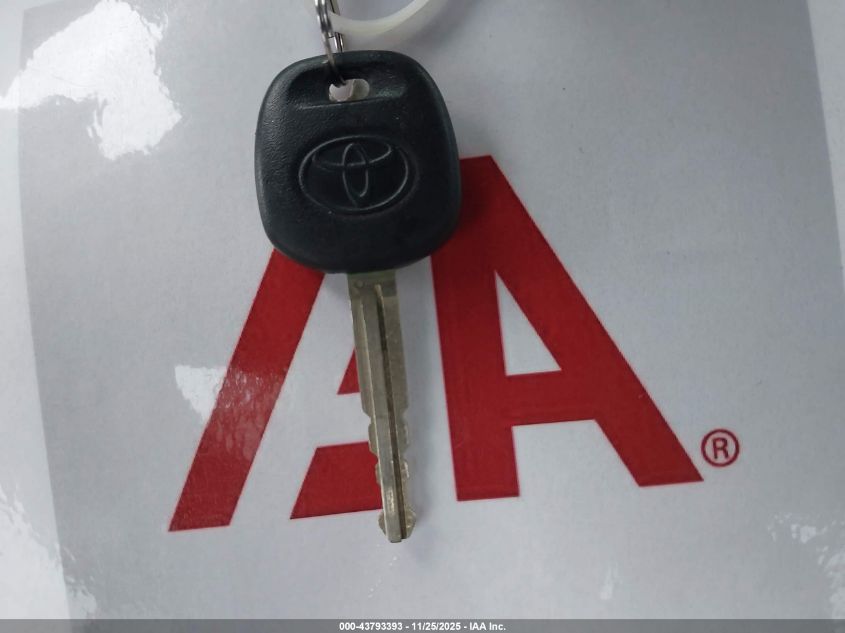 2007 Toyota Corolla Ce VIN: 1NXBR32E27Z786360 Lot: 43793393