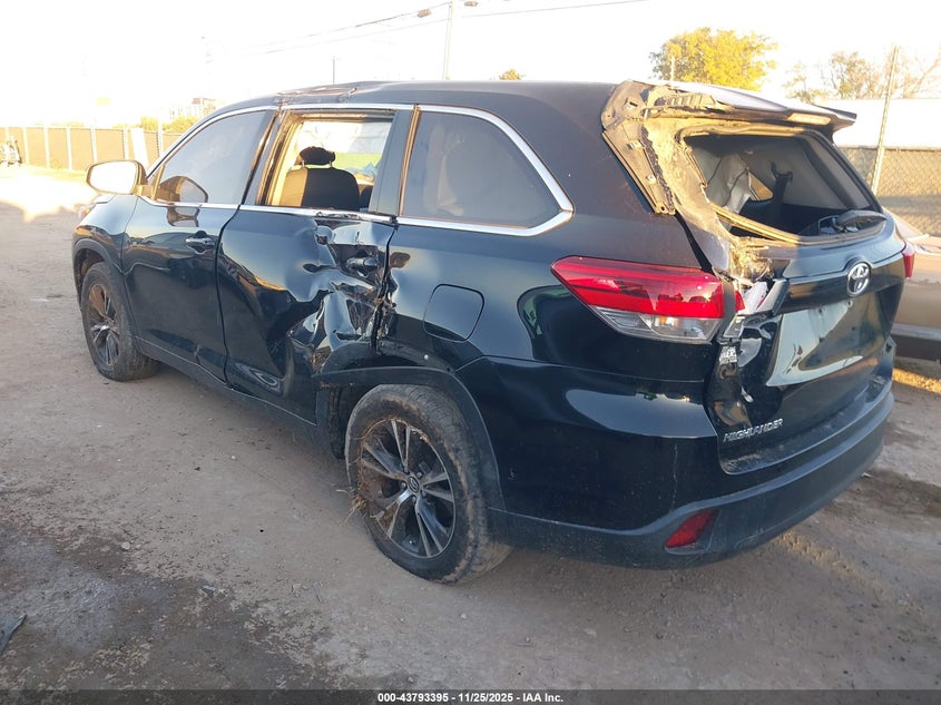 2019 Toyota Highlander Le VIN: 5TDZARFH1KS059953 Lot: 43793395