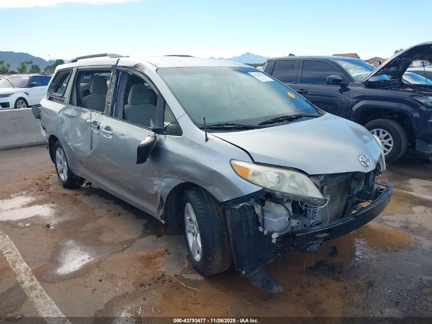 TOYOTA SIENNA LE V6