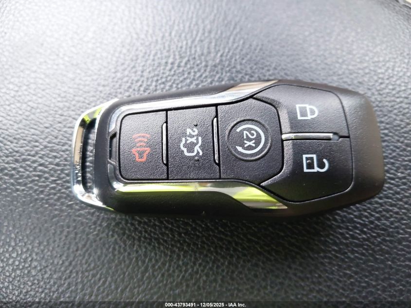 2016 Ford Explorer Xlt VIN: 1FM5K7D88GGB17671 Lot: 43793491