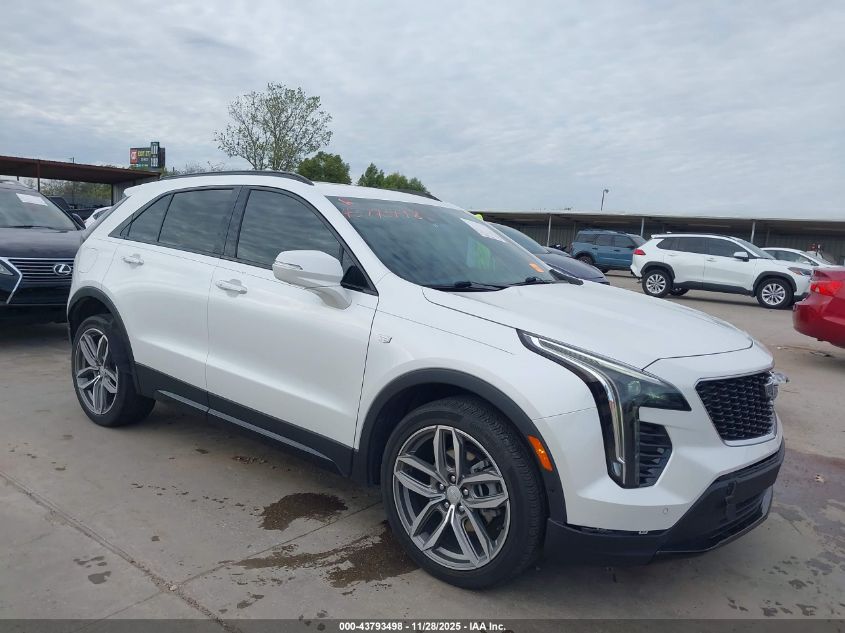 CADILLAC XT4 FWD SPORT