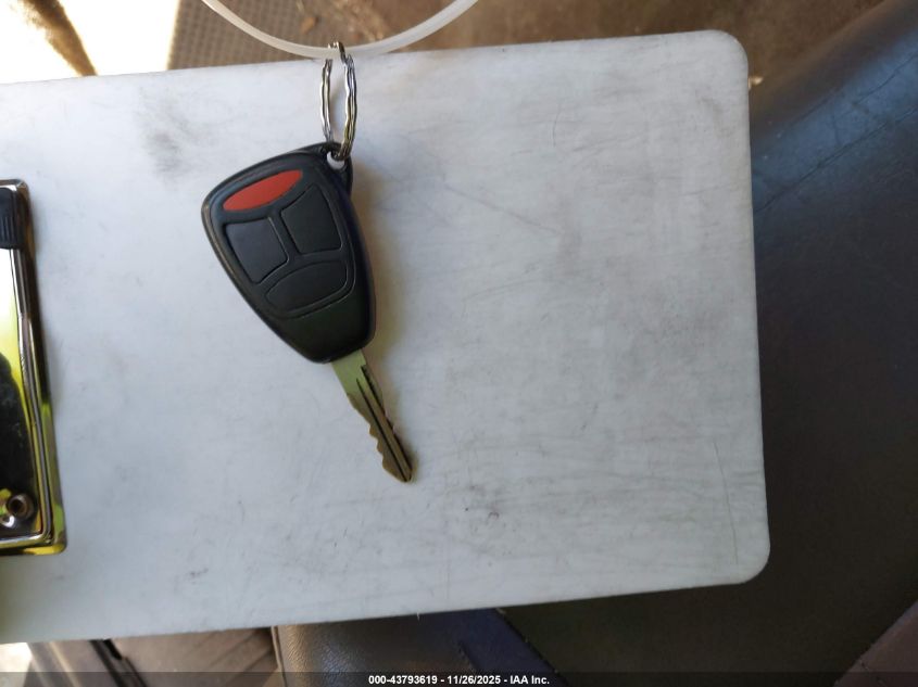 2005 Jeep Grand Cherokee Laredo VIN: 1J8HS48NX5C717377 Lot: 43793619