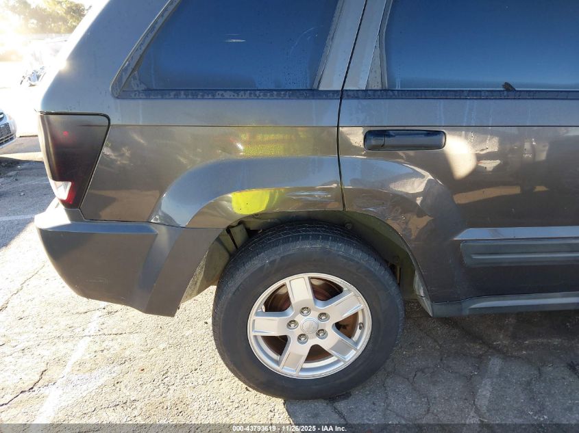 2005 Jeep Grand Cherokee Laredo VIN: 1J8HS48NX5C717377 Lot: 43793619